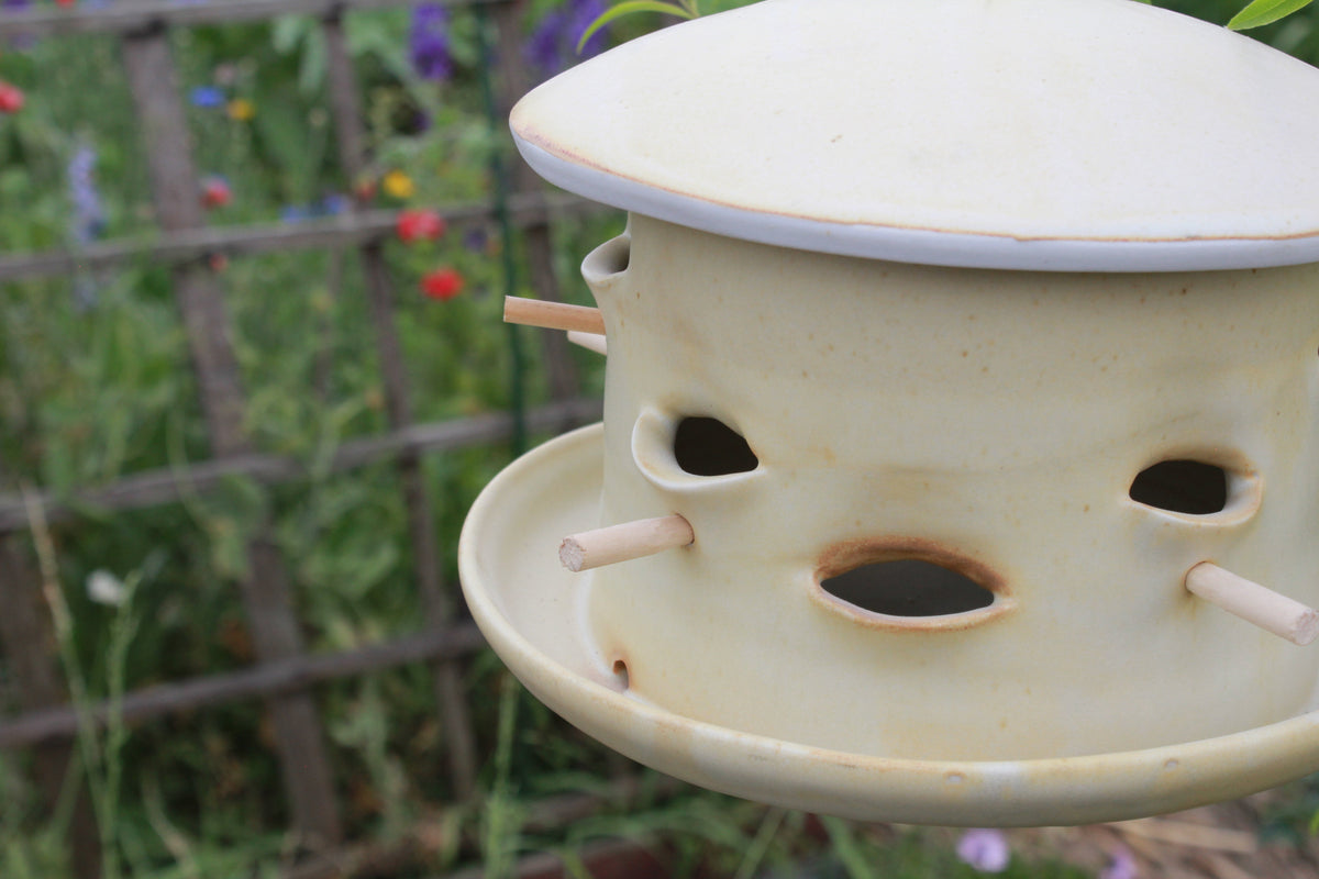 Best Bird Feeders for Small Birds | Handmade Ceramic Bird Feeders