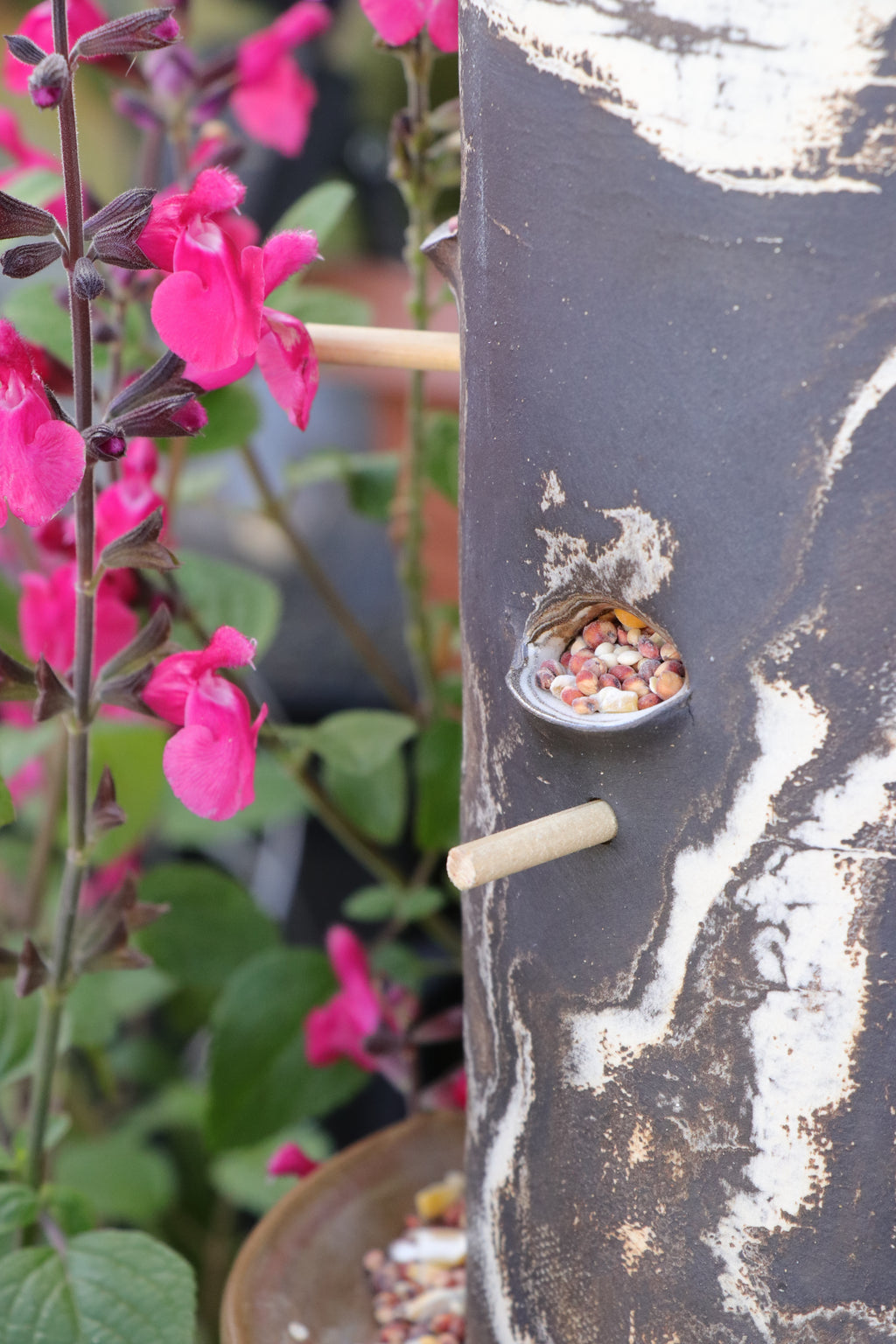 Ceramic Seed Bird Feeder - Marbled Tree Bark