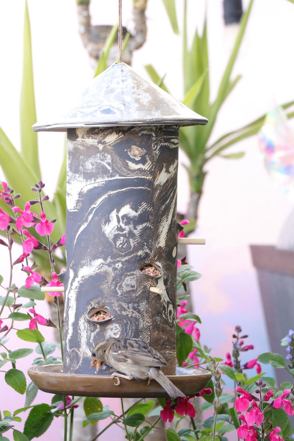 Ceramic Seed Bird Feeder - Marbled Tree Bark