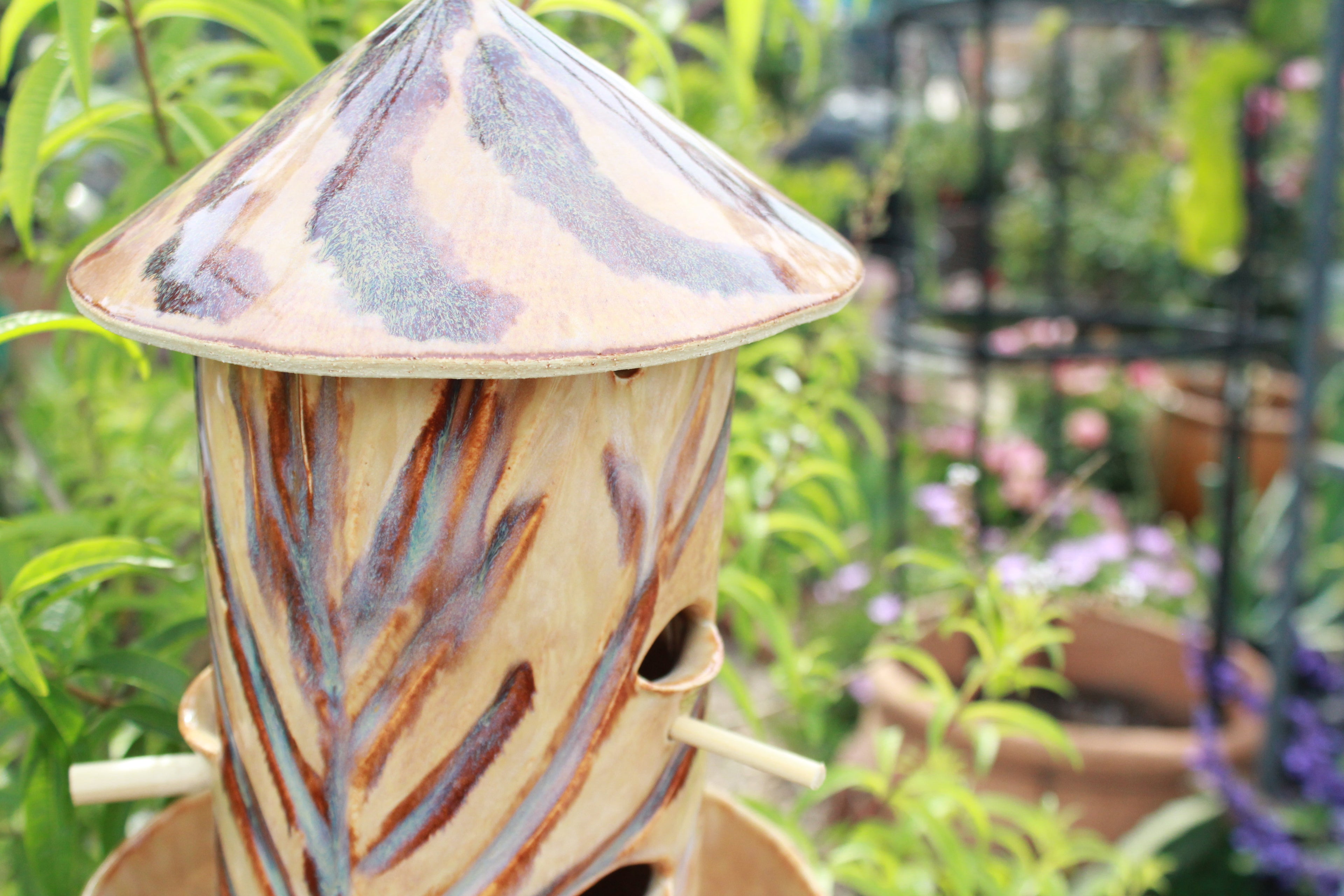 Ceramic Seed Bird Feeder - Rustic Chard
