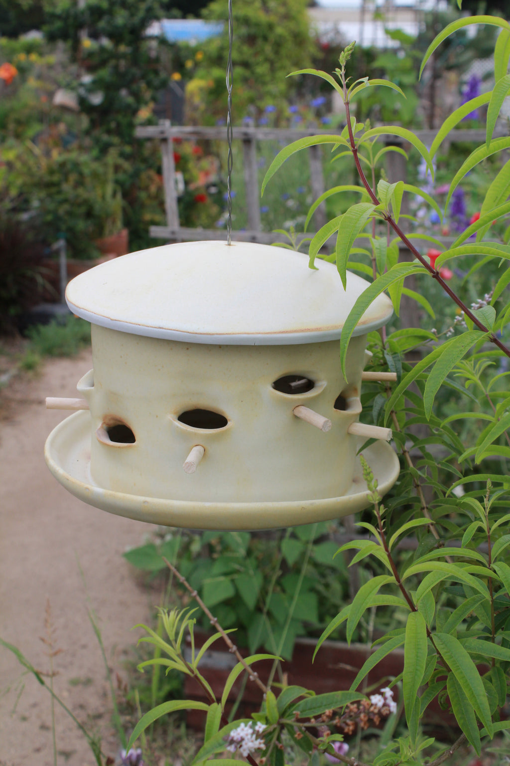 Ceramic Seed Bird Feeder - Lazy Yellow