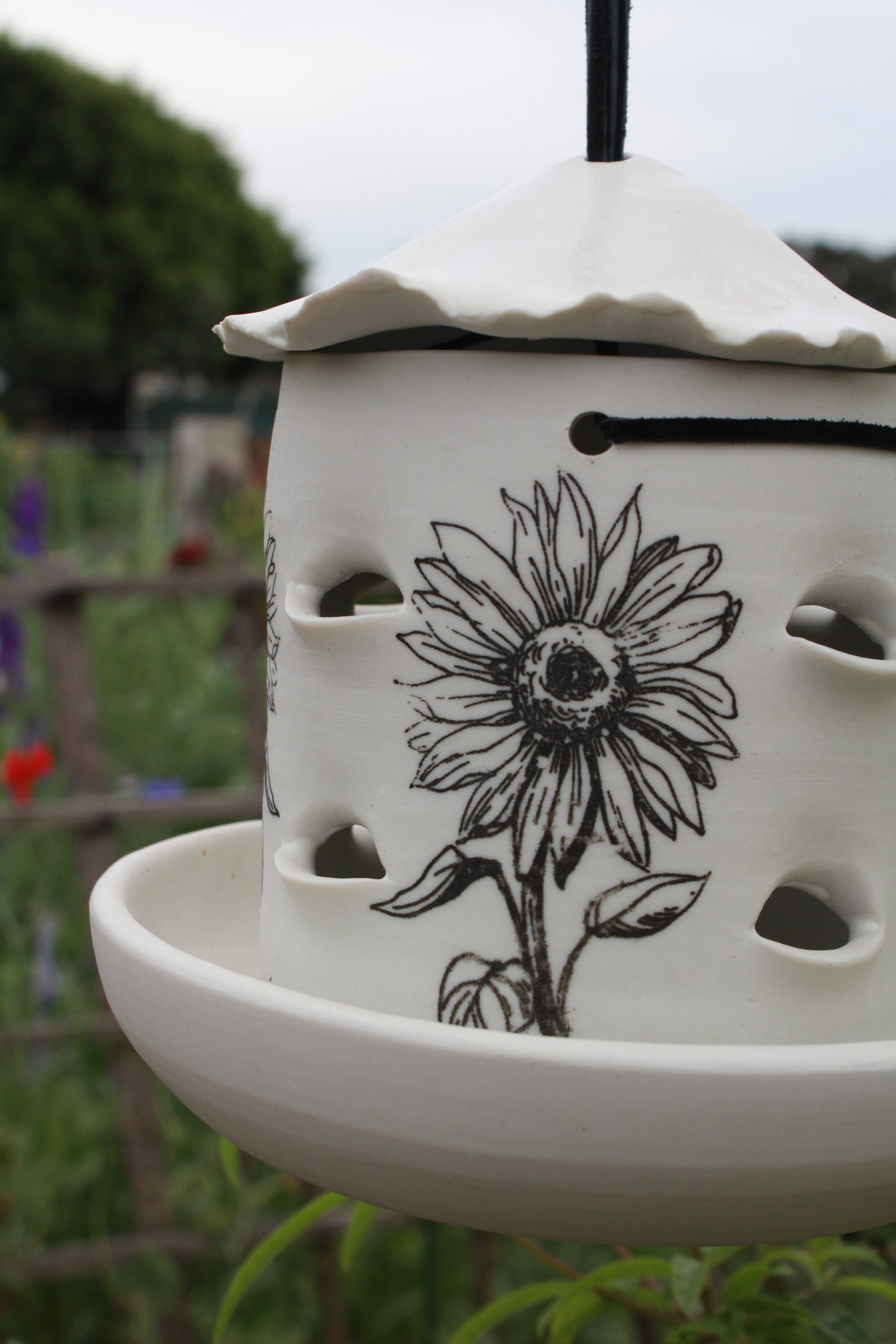 Ceramic Seed Bird Feeder - Sunflowers
