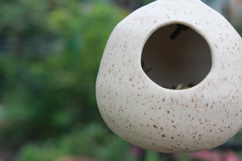 Ceramic Bird House - Speckled Oatmeal